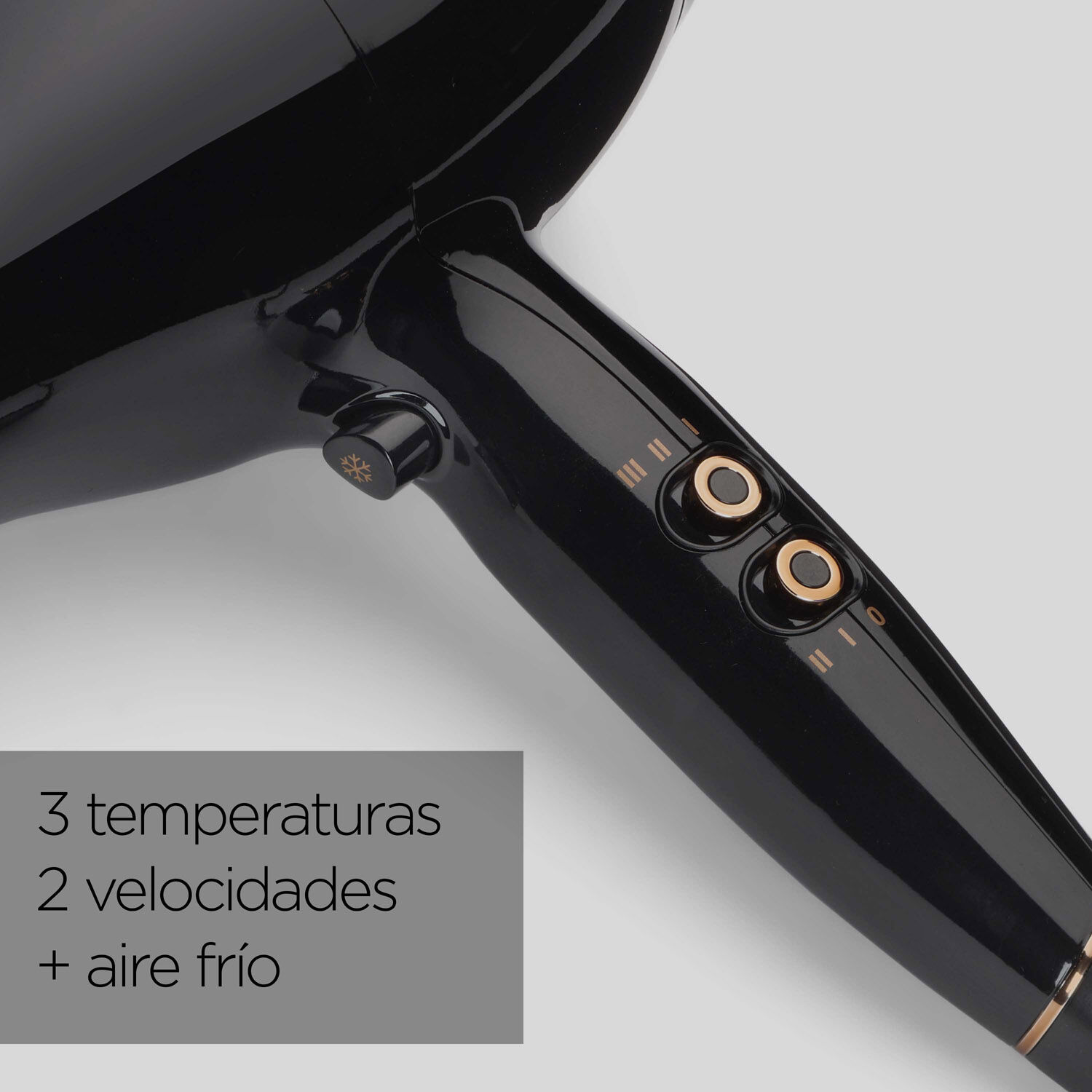 3 temperaturas
2 velocidades 
+ aire fr&iacute;o